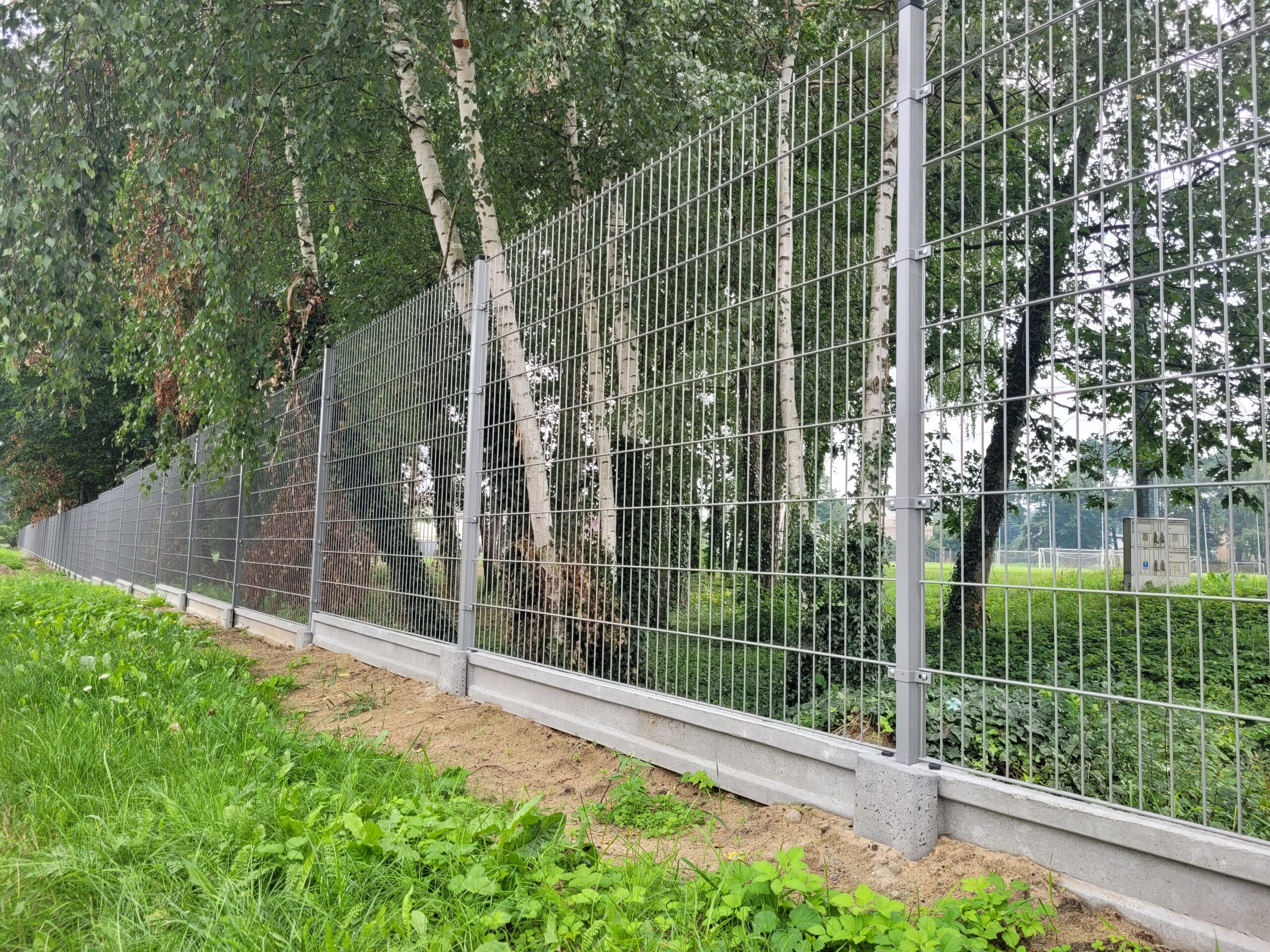 Producent ogrodzeń panelowych w Toruniu - Velago